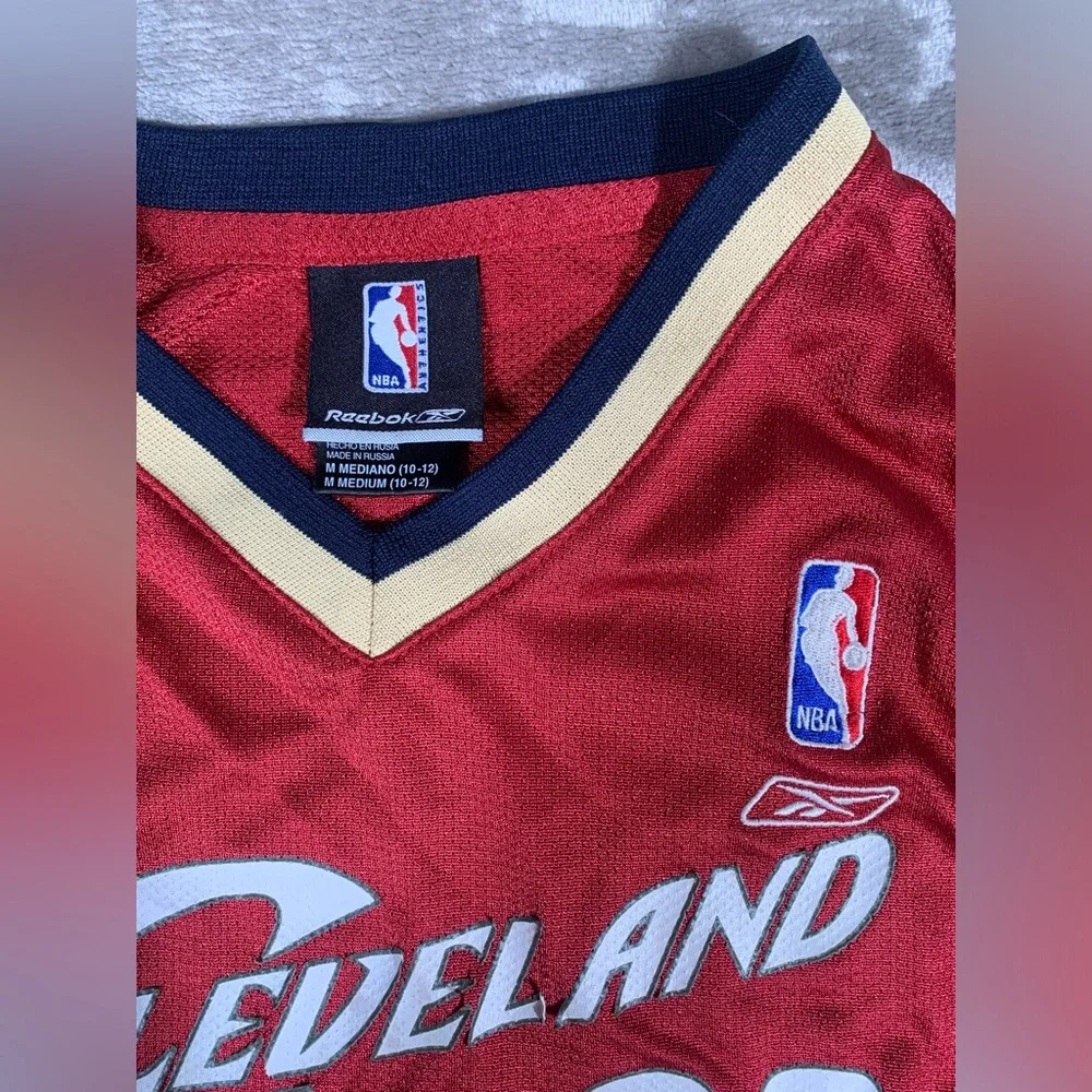 Vintage Reebok Lebron James #23 Cleveland Cavaliers Maroon NBA Jersey Youth Md‎